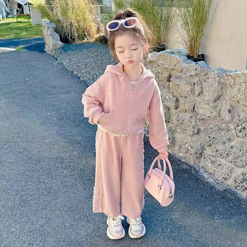Girl's Spring and Autumn Set 2 - огляд і ціна Running Gear Kids